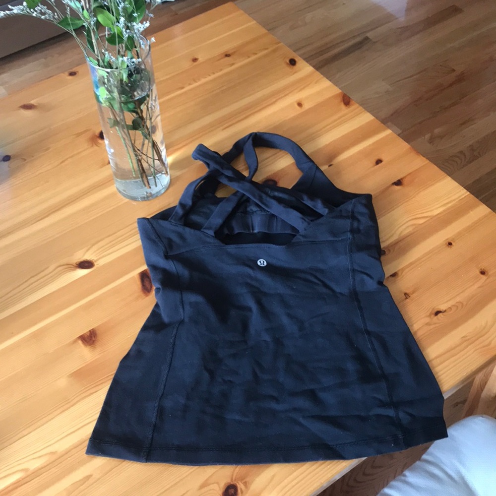 Lululemon work out shirt